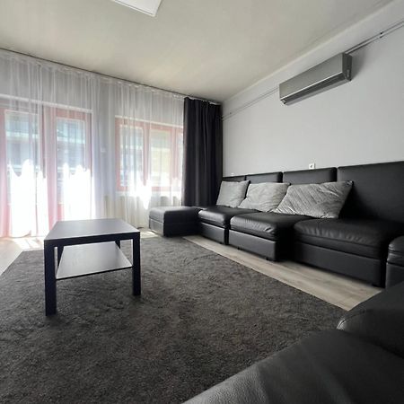 Hullam Apartman Балатонлеле Екстериор снимка