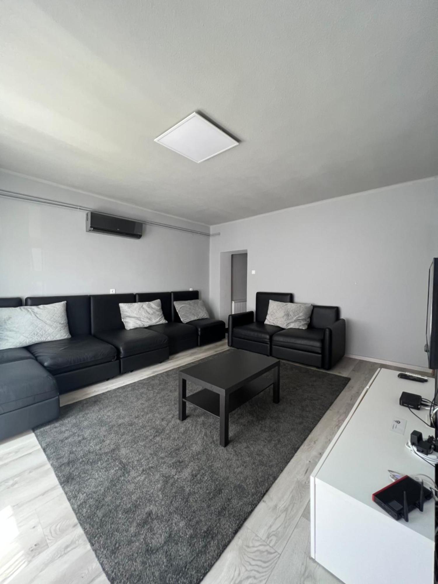 Hullam Apartman Балатонлеле Екстериор снимка