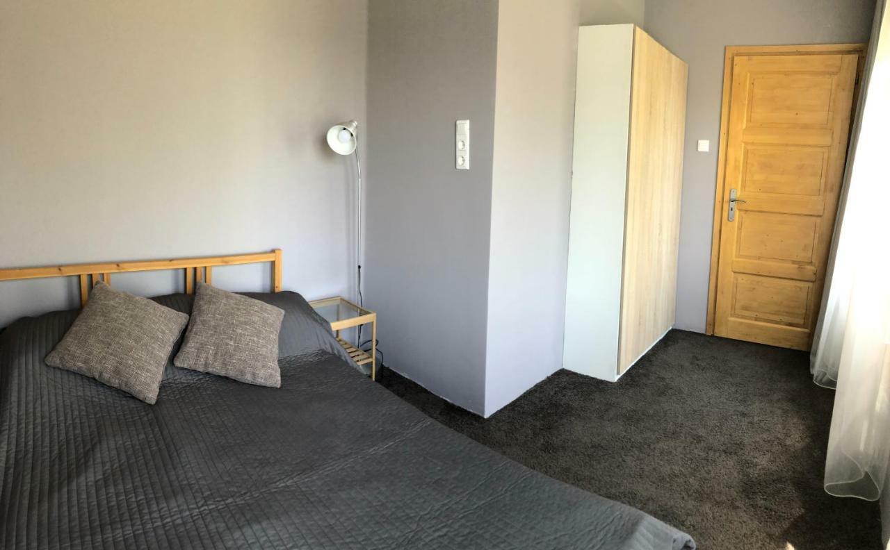 Hullam Apartman Балатонлеле Екстериор снимка