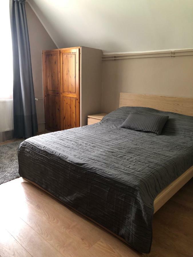 Hullam Apartman Балатонлеле Екстериор снимка