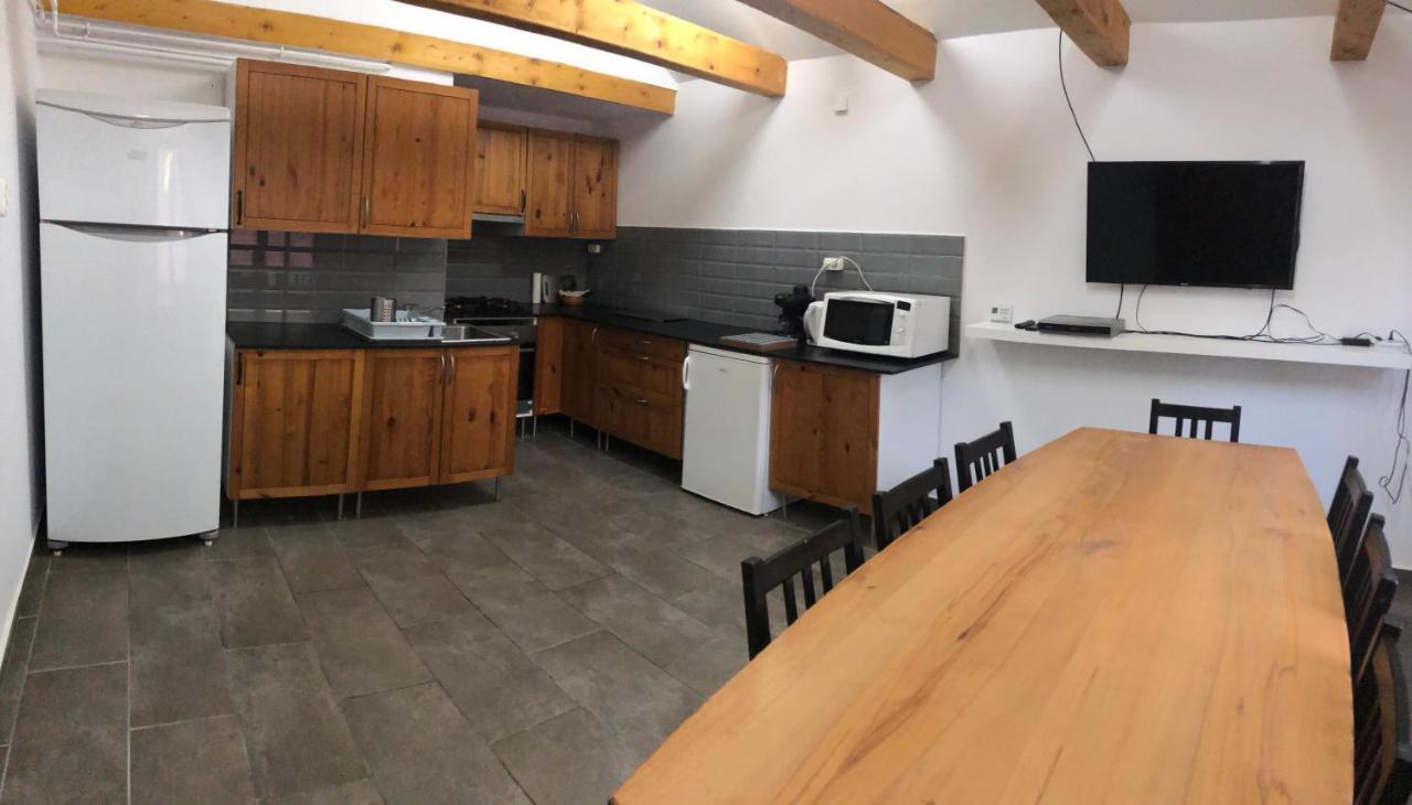 Hullam Apartman Балатонлеле Екстериор снимка